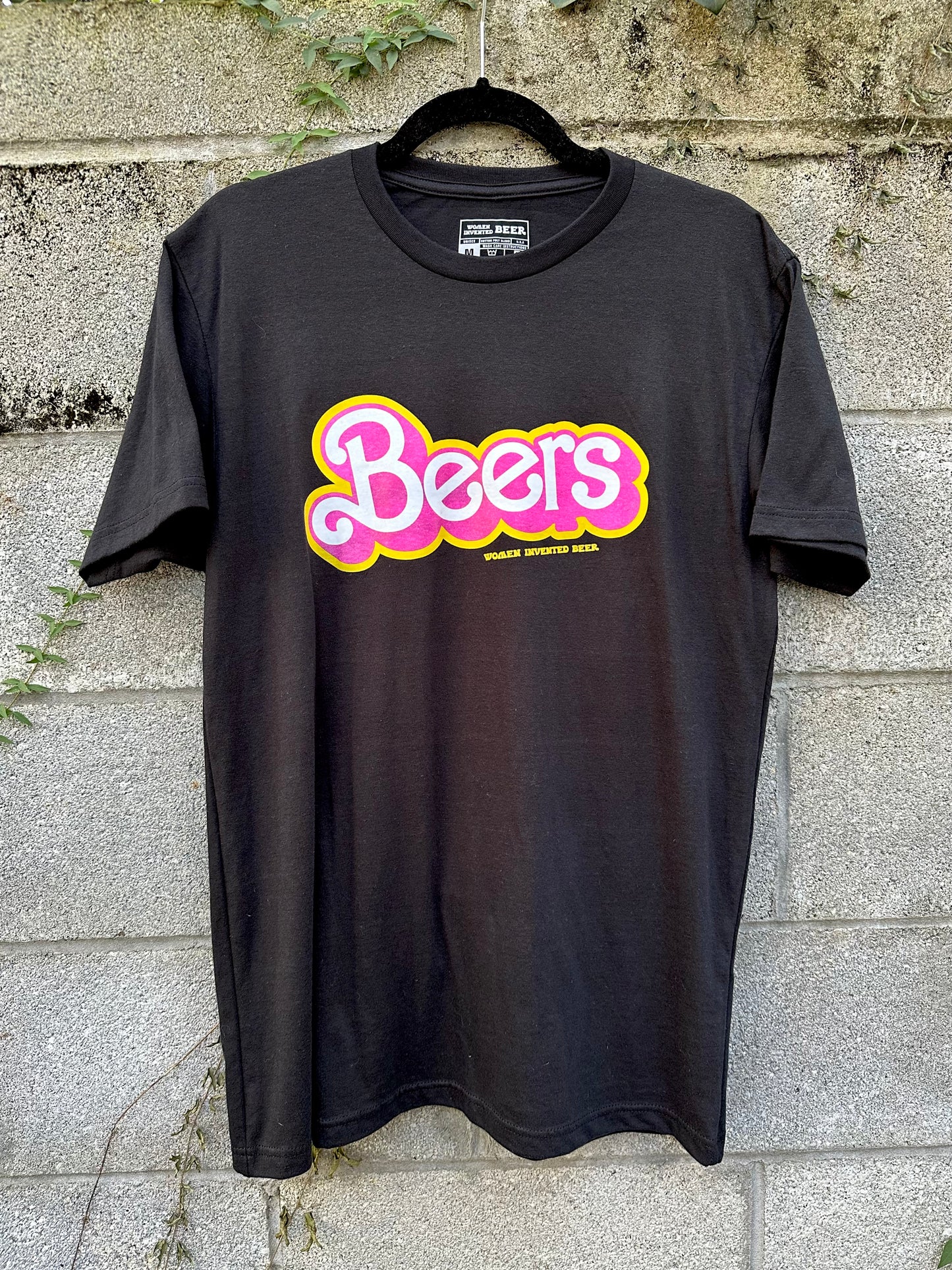 beer barbie shirt - black